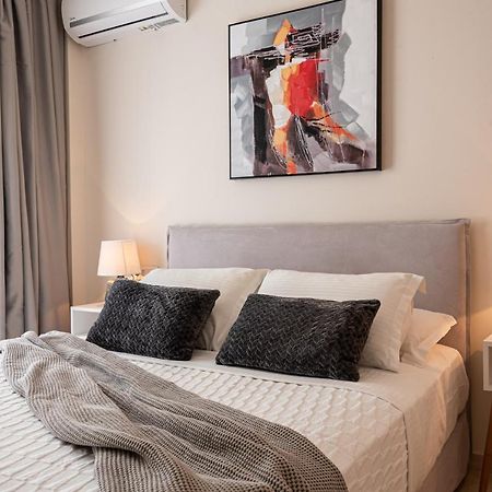 G&J Deluxe Apt Закинтос Экстерьер фото